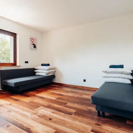 Apartament Komfortowy W Spokojnej Dzielnicy