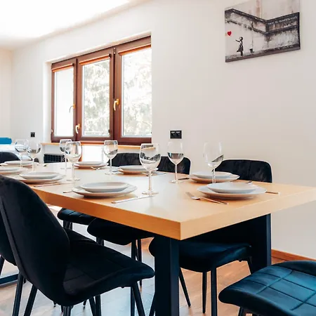 Komfortowy W Spokojnej Dzielnicy Apartman Wrocław