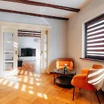 Komfortowy W Spokojnej Dzielnicy Apartment *