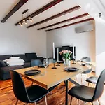 Apartment Komfortowy W Spokojnej Dzielnicy *