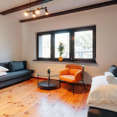 Apartmán Komfortowy W Spokojnej Dzielnicy