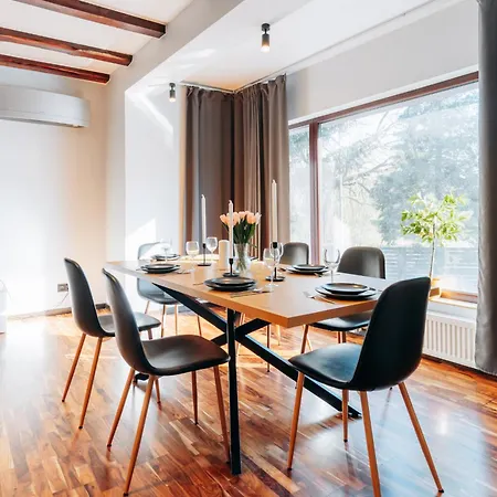 Komfortowy W Spokojnej Dzielnicy * Vratislav